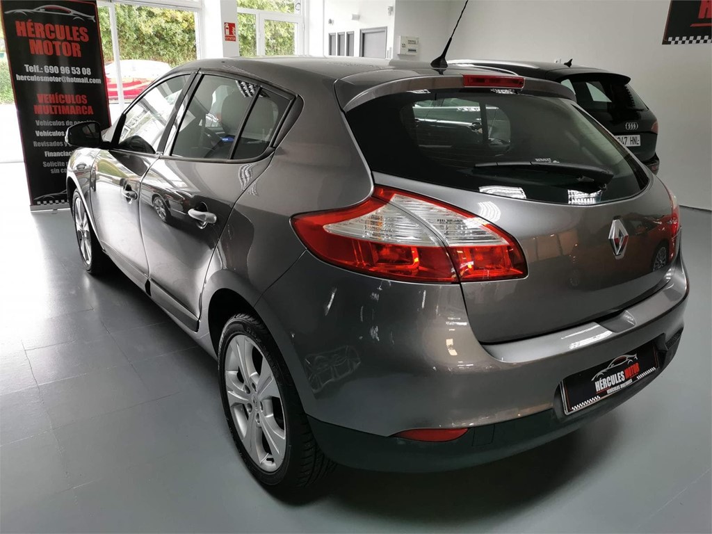 Foto 5 RENAULT - MEGANE 1.9 DCI DYNAMIQUE