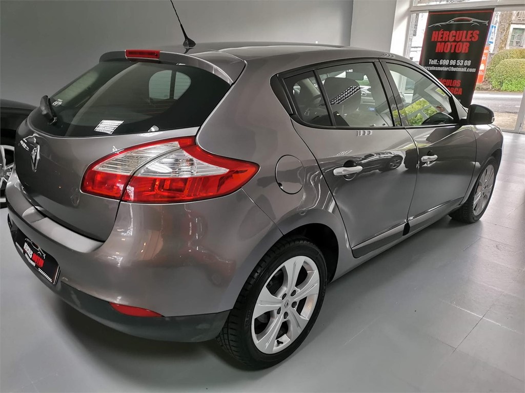 Foto 6 RENAULT - MEGANE 1.9 DCI DYNAMIQUE