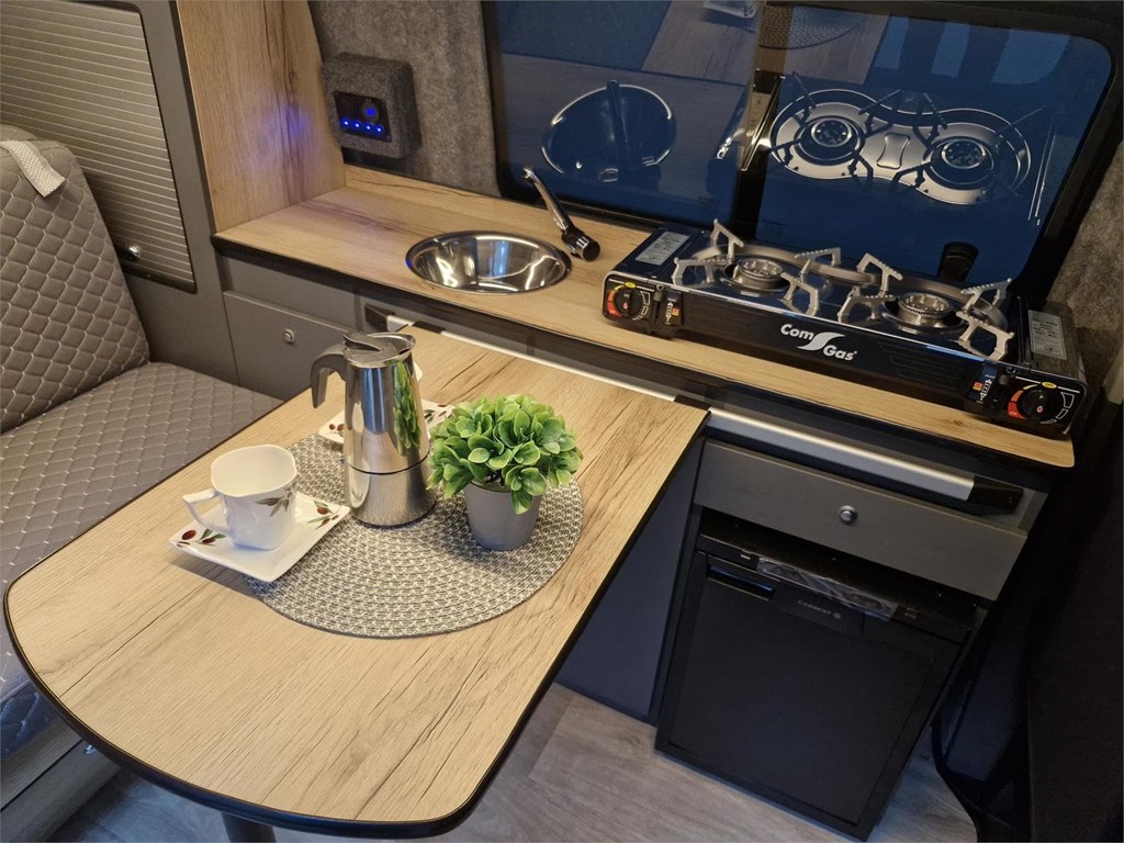 Foto 14 Volkswagen T6 CAMPER