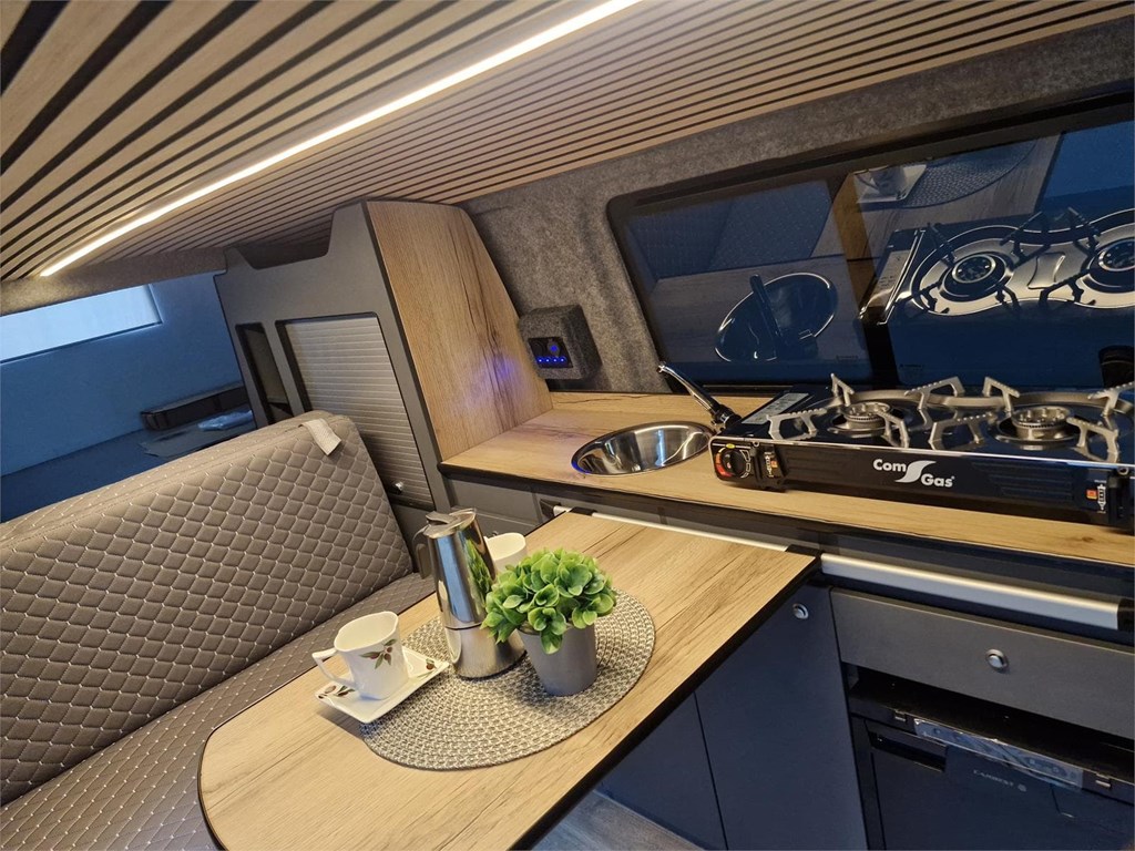 Foto 15 Volkswagen T6 CAMPER