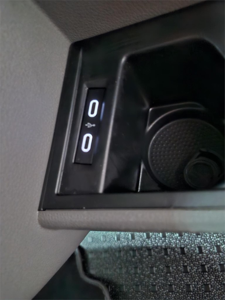 Foto 18 Volkswagen T6 caravelle